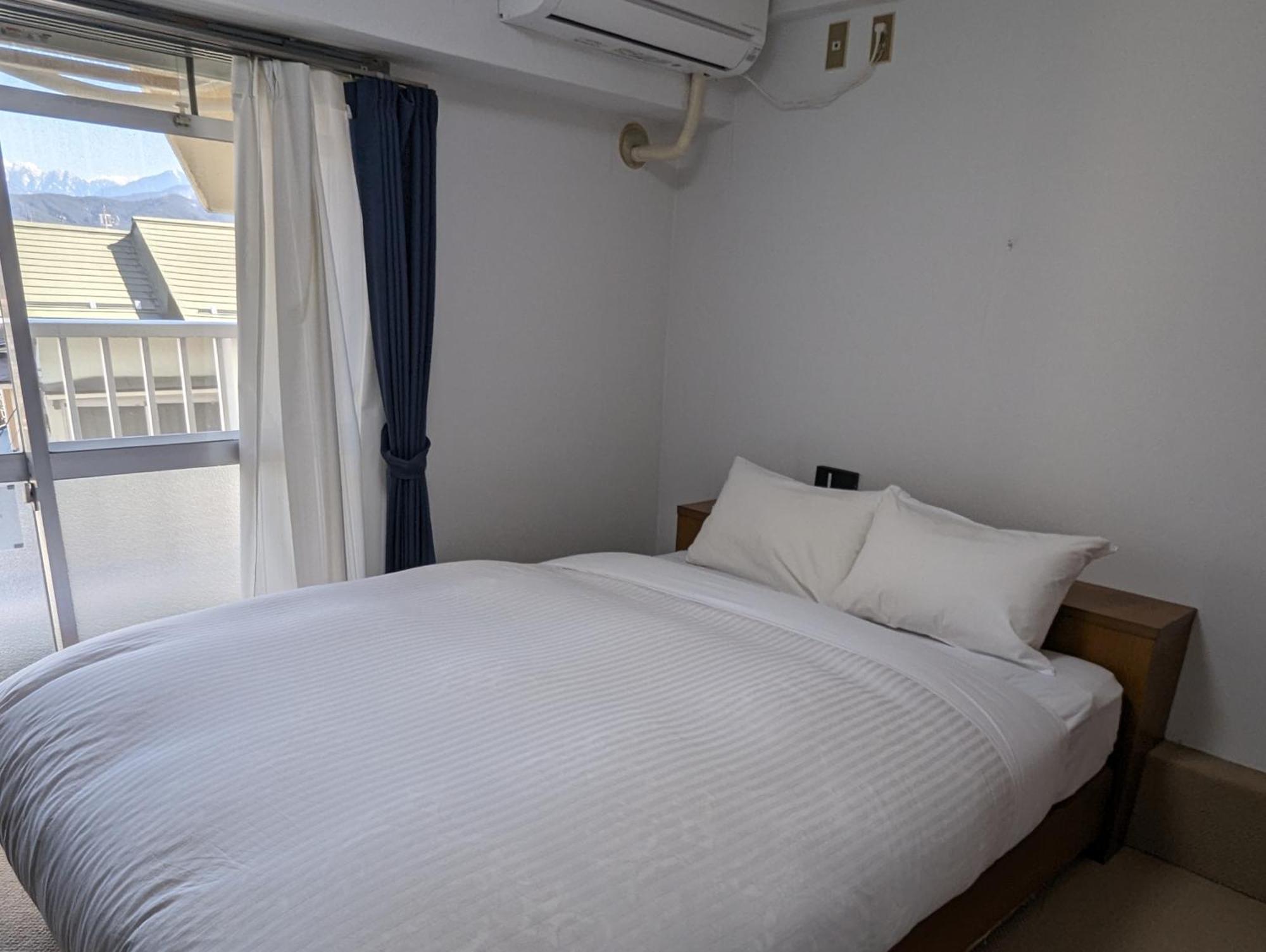 Hotel Wwj Ина Экстерьер фото