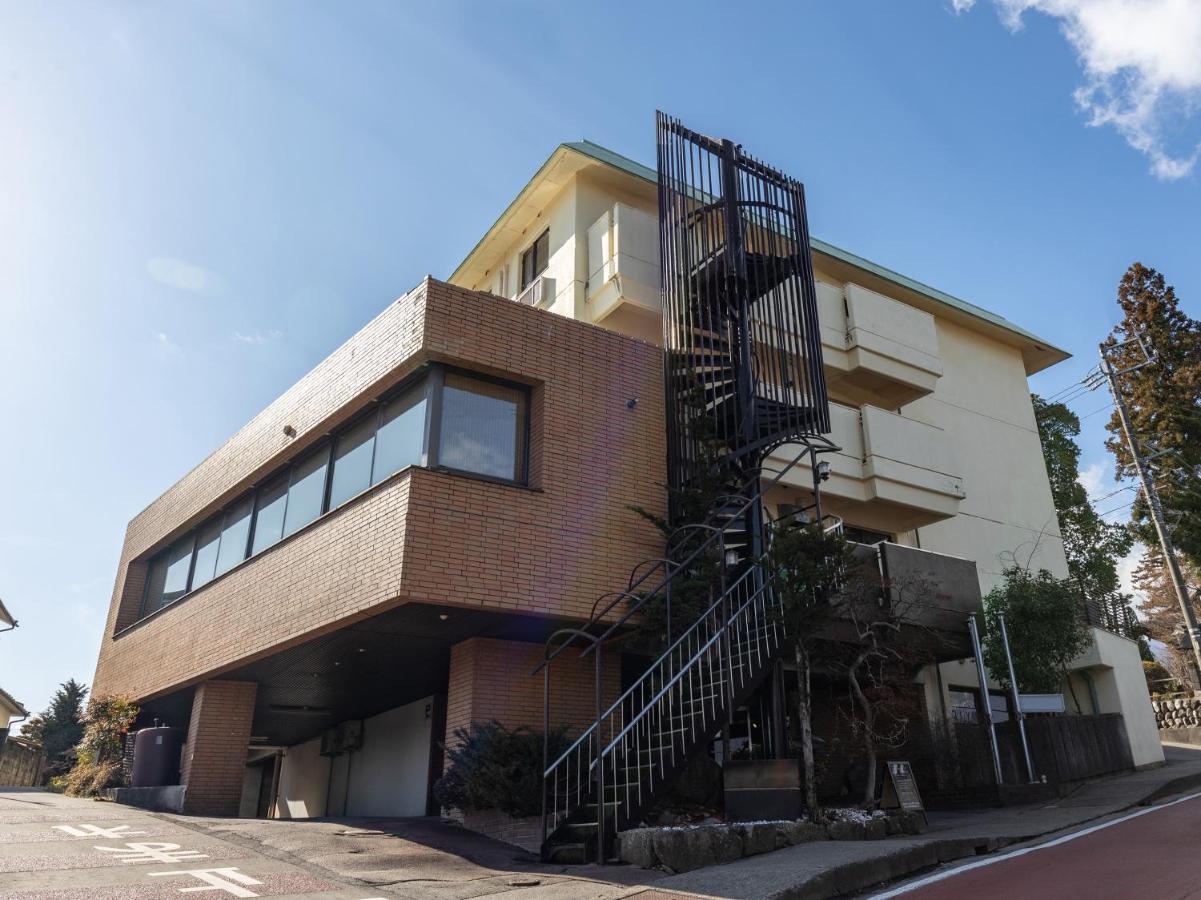 Hotel Wwj Ина Экстерьер фото